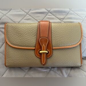 Vintage Dooney & Bourke Taupe Madison Clutch Wallet